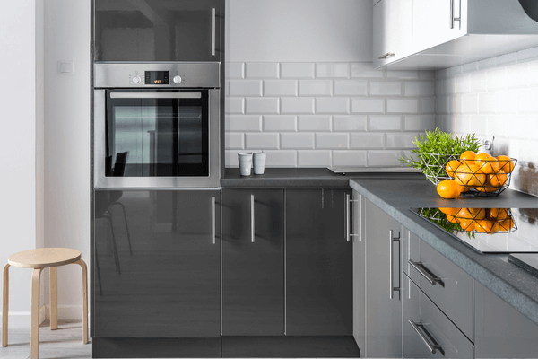 Luxury modular kitchen after full renovation in Pratap Nagar.